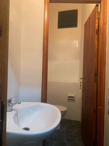 Local Comercial en San Sebastian, Santa Cruz de Tenerife en venta - 100.000 € (Ref: 8546772)