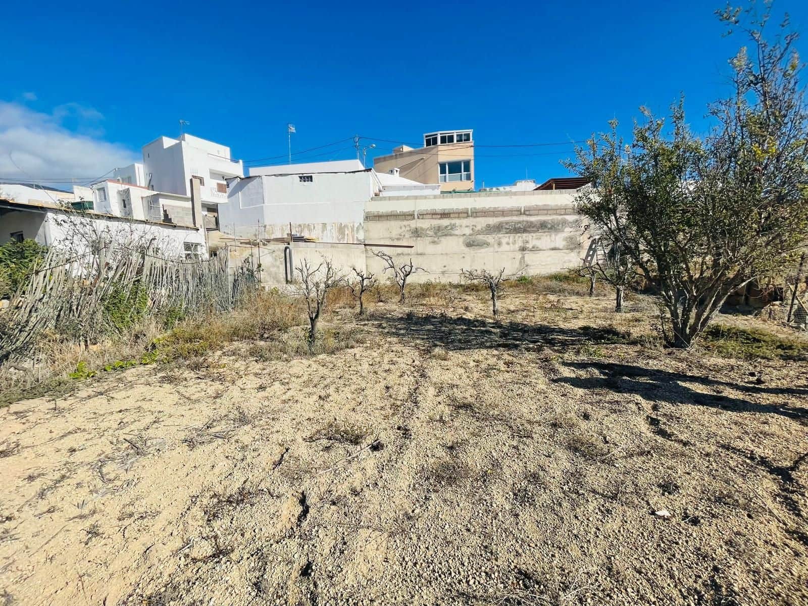 4 bedroom Townhouse for sale in Arico - € 250,000 (Ref: 8721834)