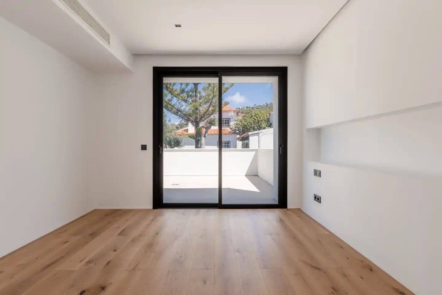 4 sypialnia Willa na sprzedaż w El Sauzal z basenem garażem - 1 750 000 € (Ref: 8743011)