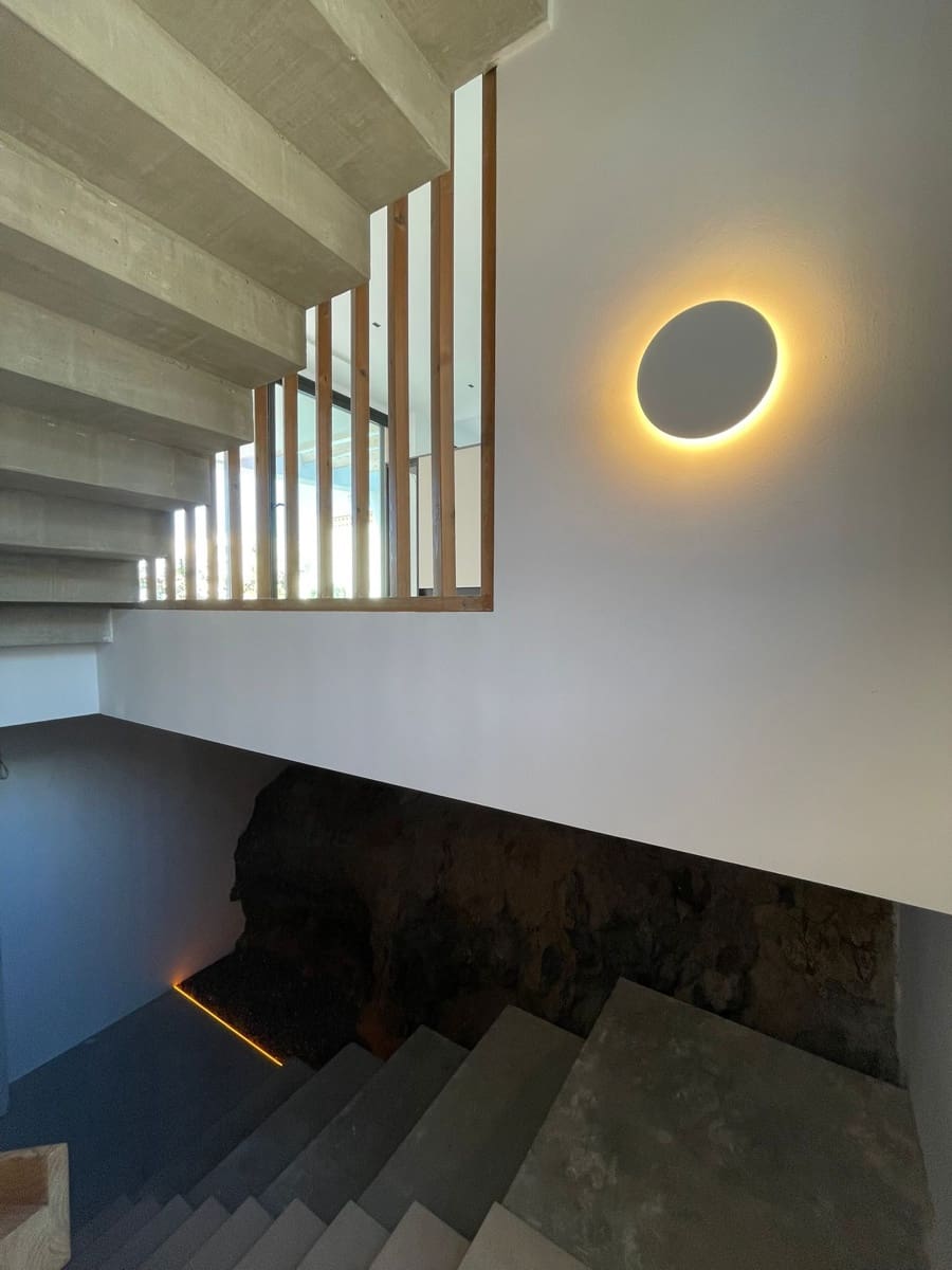 4 sypialnia Willa na sprzedaż w El Sauzal z basenem garażem - 1 750 000 € (Ref: 8743011)