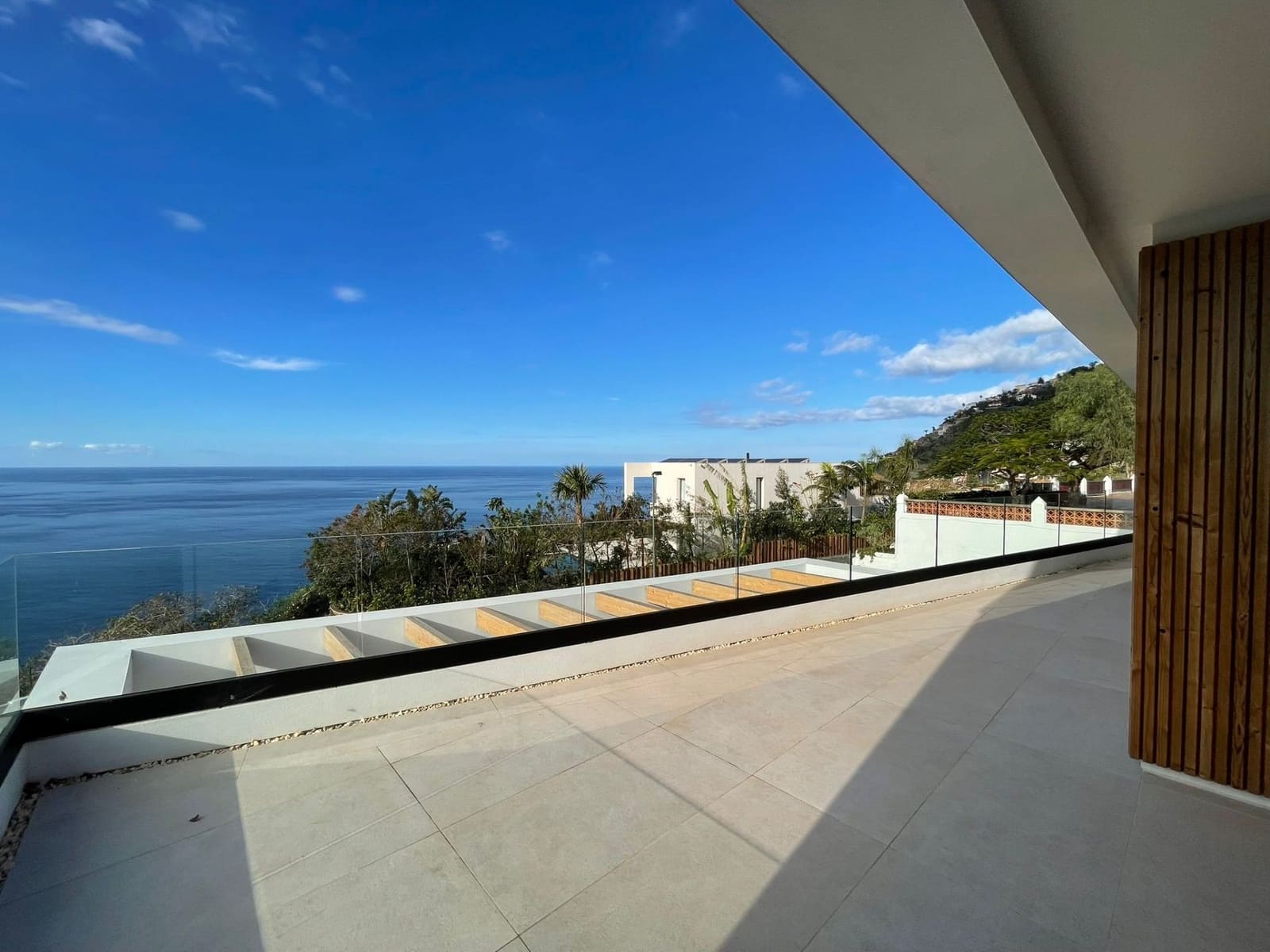 4 sypialnia Willa na sprzedaż w El Sauzal z basenem garażem - 1 750 000 € (Ref: 8743011)