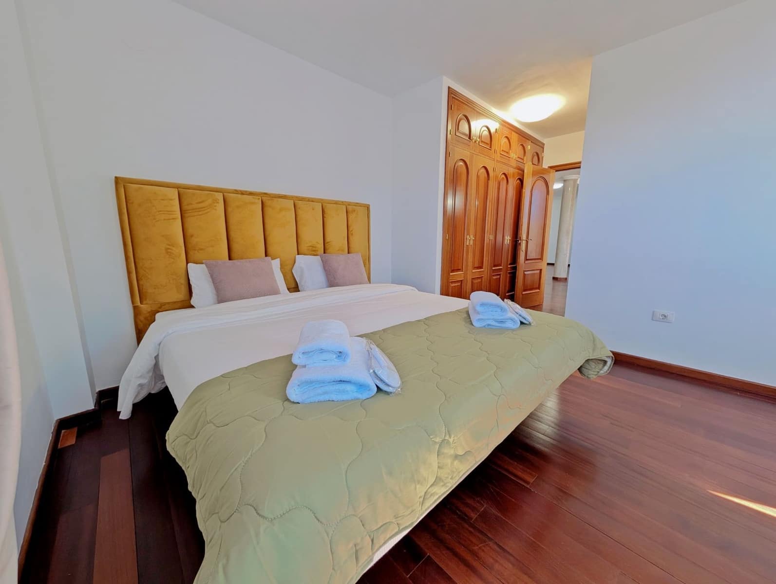 5 soveværelse Villa til salg i El Sauzal med garage - € 2.800.000 (Ref: 8873967)