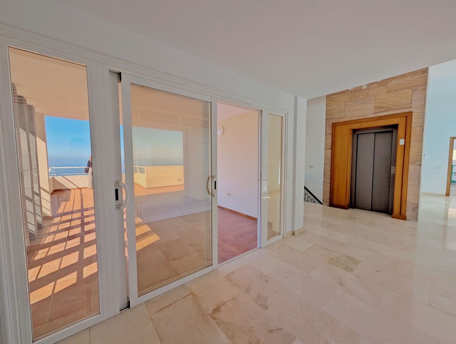 5 soveværelse Villa til salg i El Sauzal med garage - € 2.800.000 (Ref: 8873967)