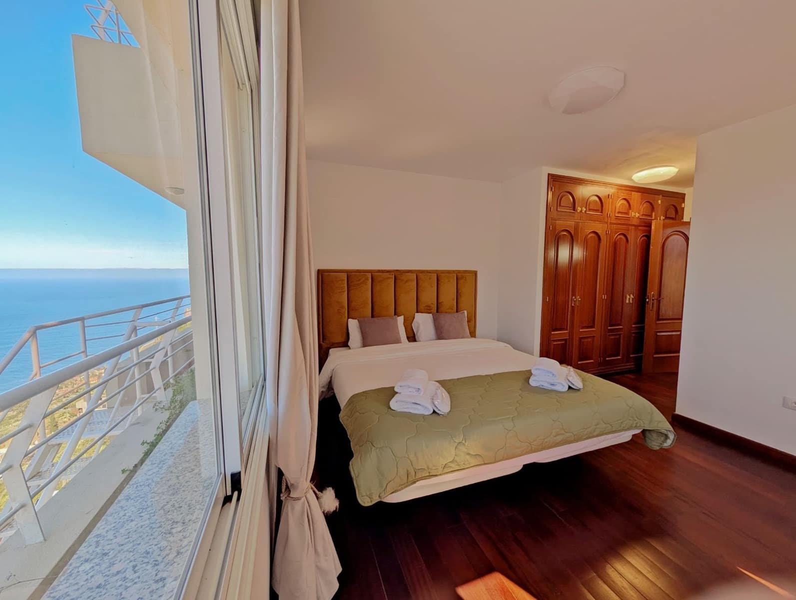 5 soveværelse Villa til salg i El Sauzal med garage - € 2.800.000 (Ref: 8873967)