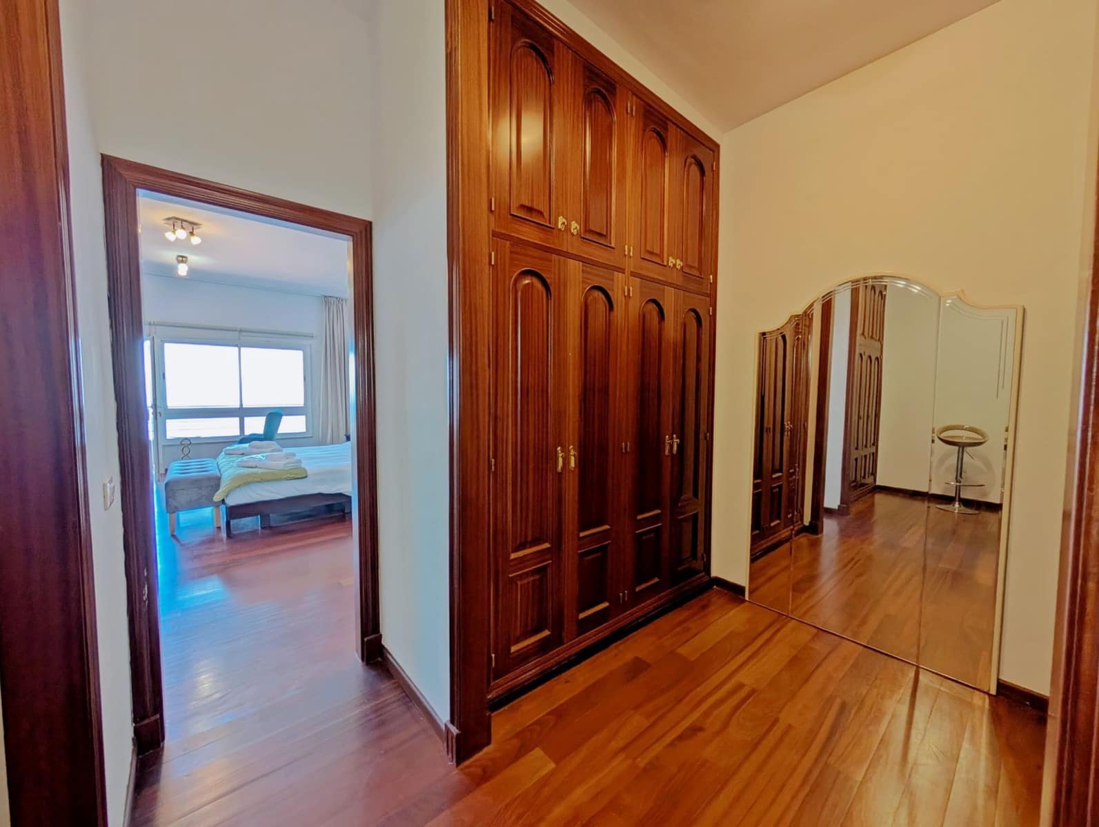 5 soveværelse Villa til salg i El Sauzal med garage - € 2.800.000 (Ref: 8873967)