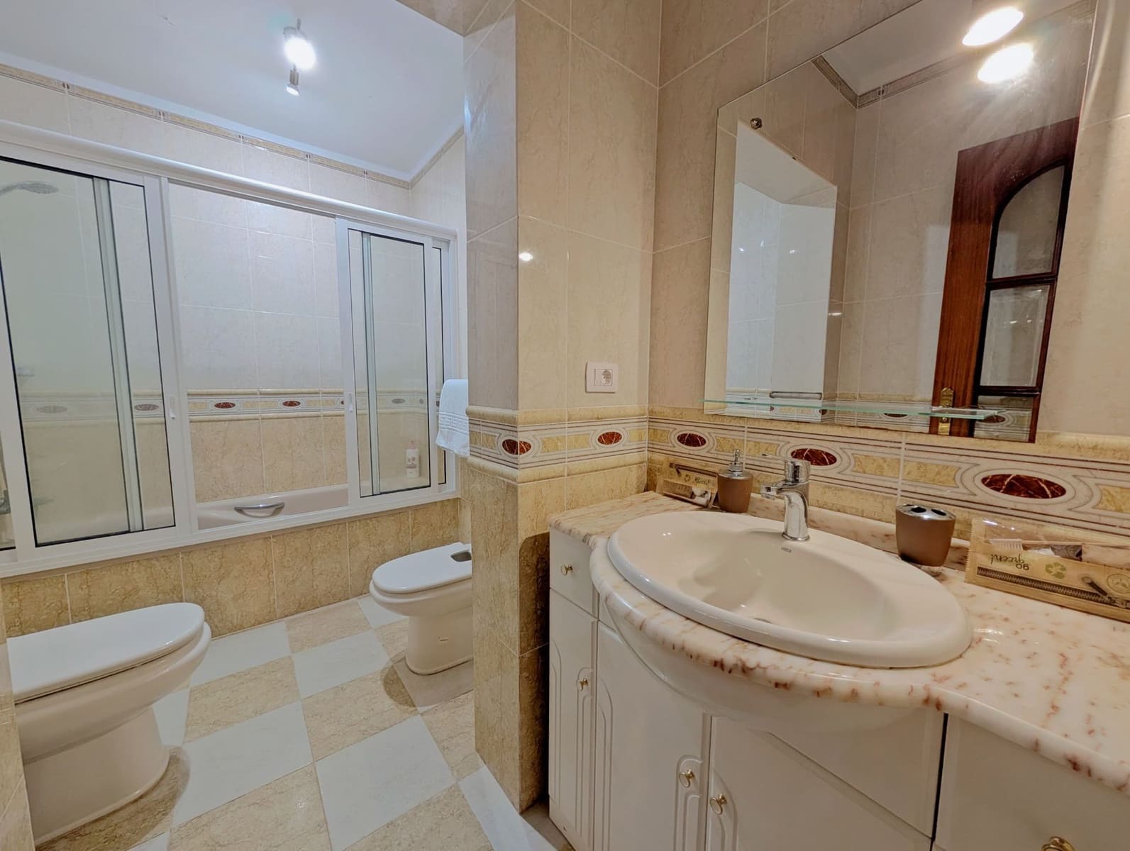 5 soveværelse Villa til salg i El Sauzal med garage - € 2.800.000 (Ref: 8873967)