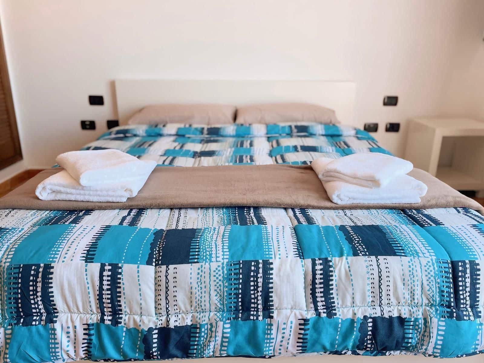 3 bedroom Villa for sale in El Sauzal with garage - € 590,000 (Ref: 8879472)