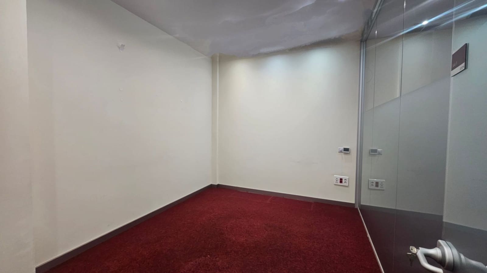 Kontor til leje i Santa Cruz de Tenerife - € 6.000 (Ref: 8884016)
