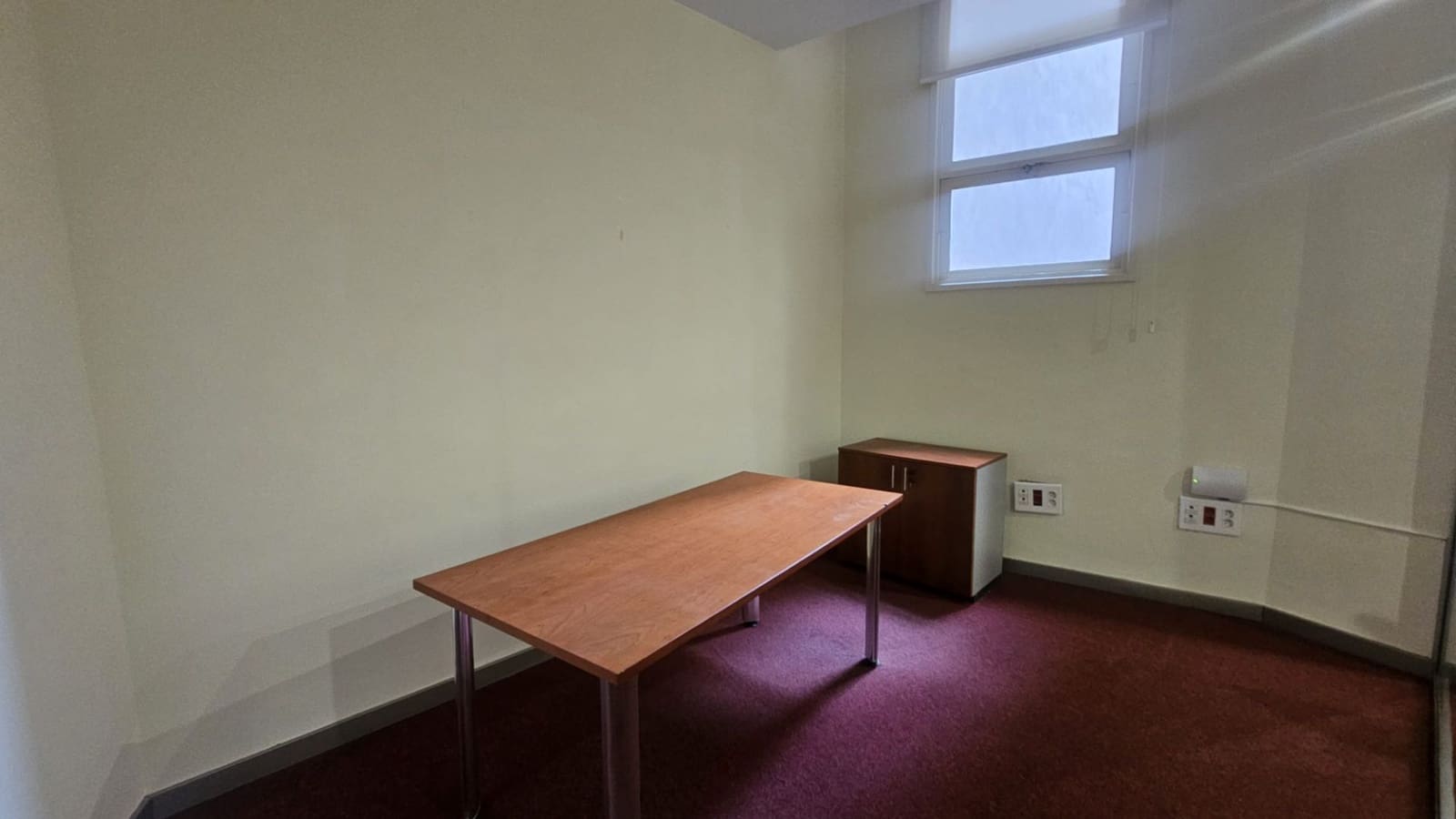 Kontor til leje i Santa Cruz de Tenerife - € 6.000 (Ref: 8884016)