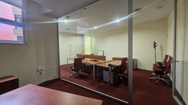 Toimisto vuokrattavana paikassa Zona Centro, Santa Cruz de Tenerife - 6 000 € (Ref: 8884016)
