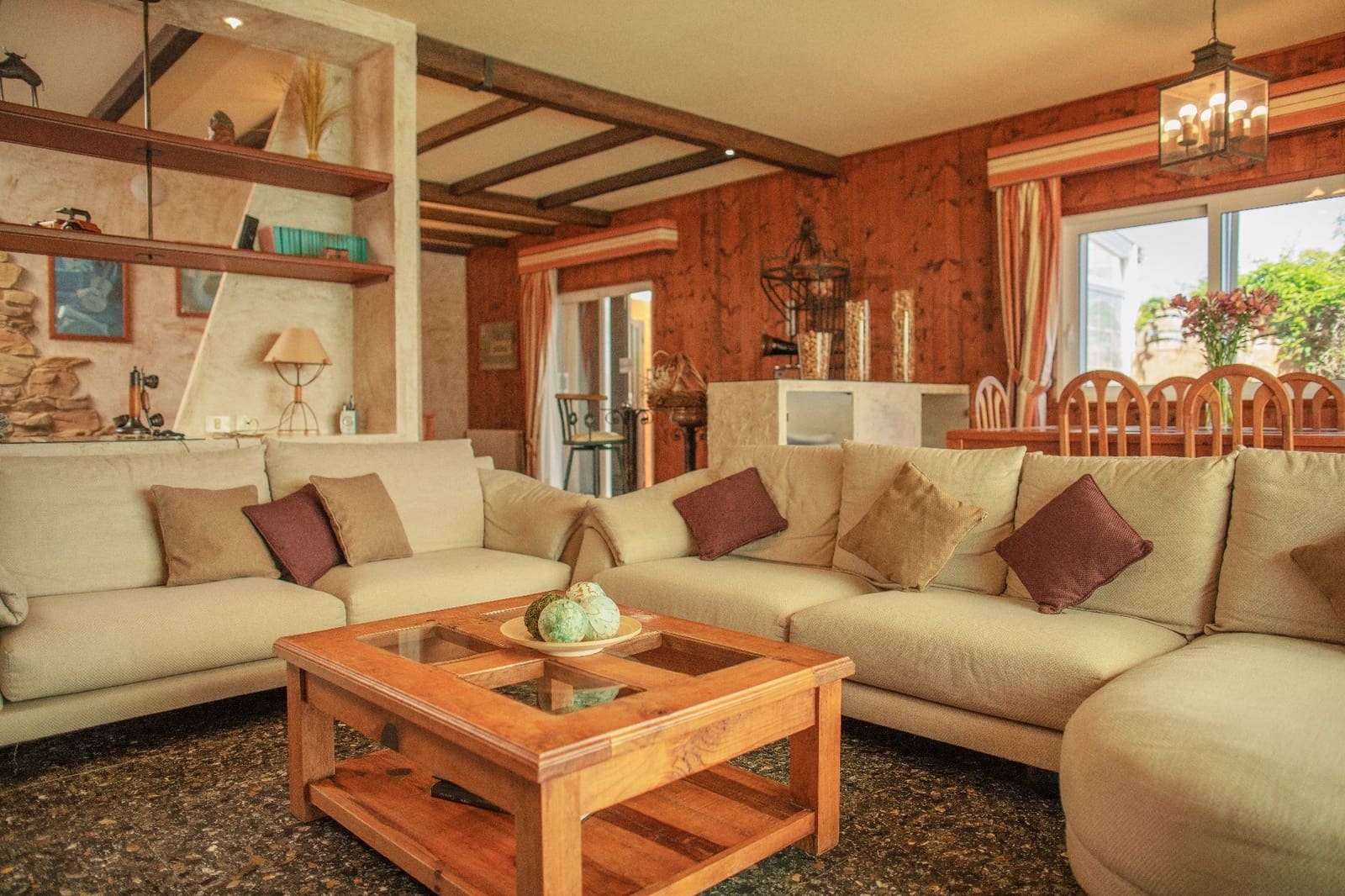5 bedroom Villa for sale in La Esperanza with pool garage - € 700,000 (Ref: 8905026)