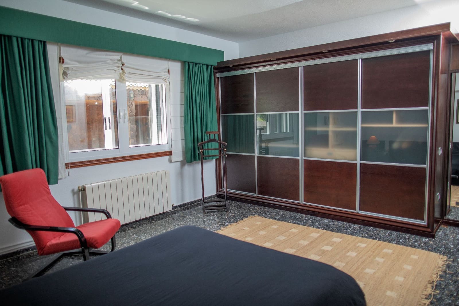 5 bedroom Villa for sale in La Esperanza with pool garage - € 700,000 (Ref: 8905026)