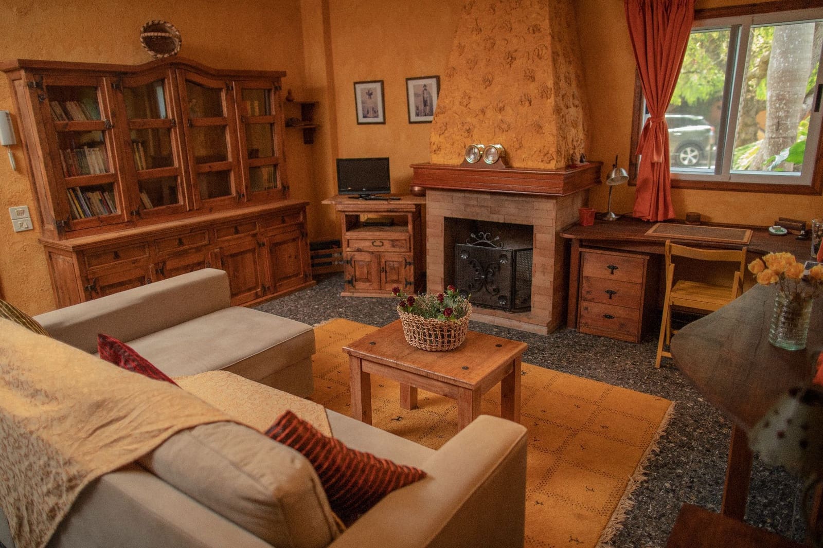 5 bedroom Villa for sale in La Esperanza with pool garage - € 700,000 (Ref: 8905026)