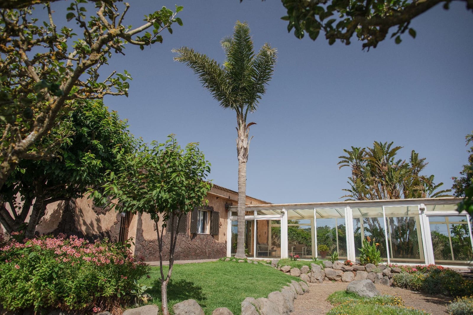 5 bedroom Villa for sale in La Esperanza with pool garage - € 700,000 (Ref: 8905026)