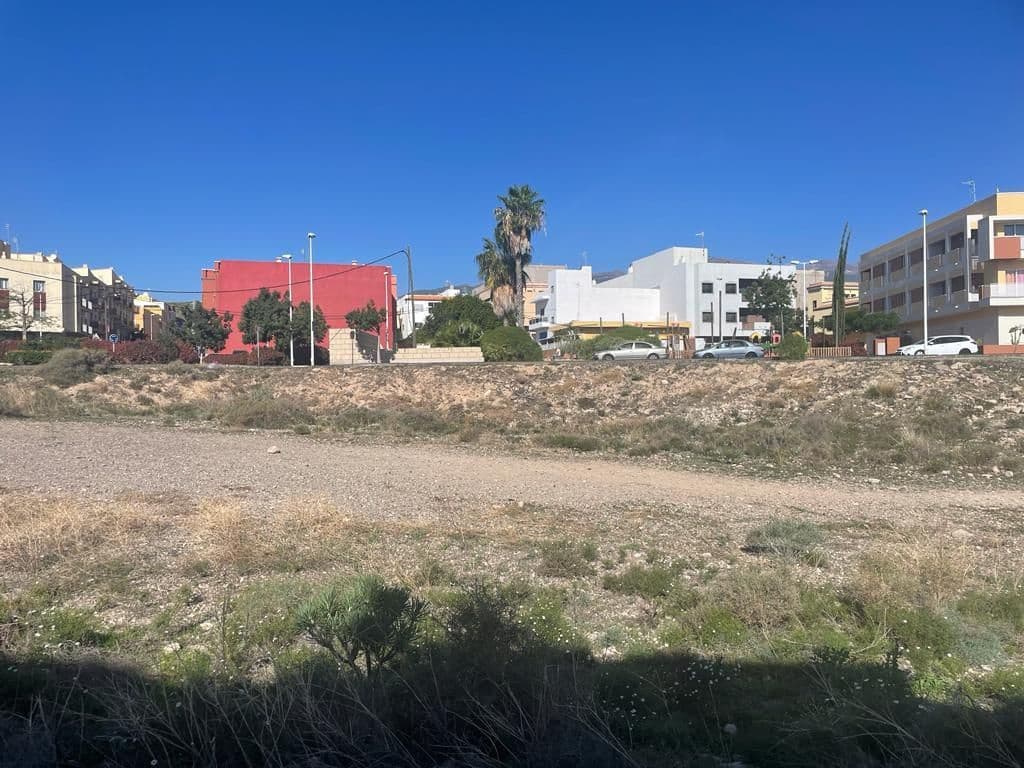 Building Plot for sale in San Isidro de Abona - € 75,000 (Ref: 8926124)