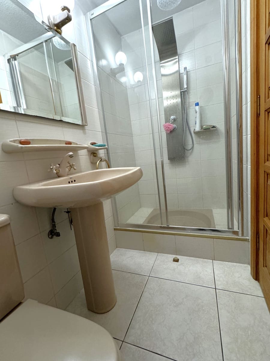 4 soveværelse Villa til salg i Arona - € 775.000 (Ref: 8926125)