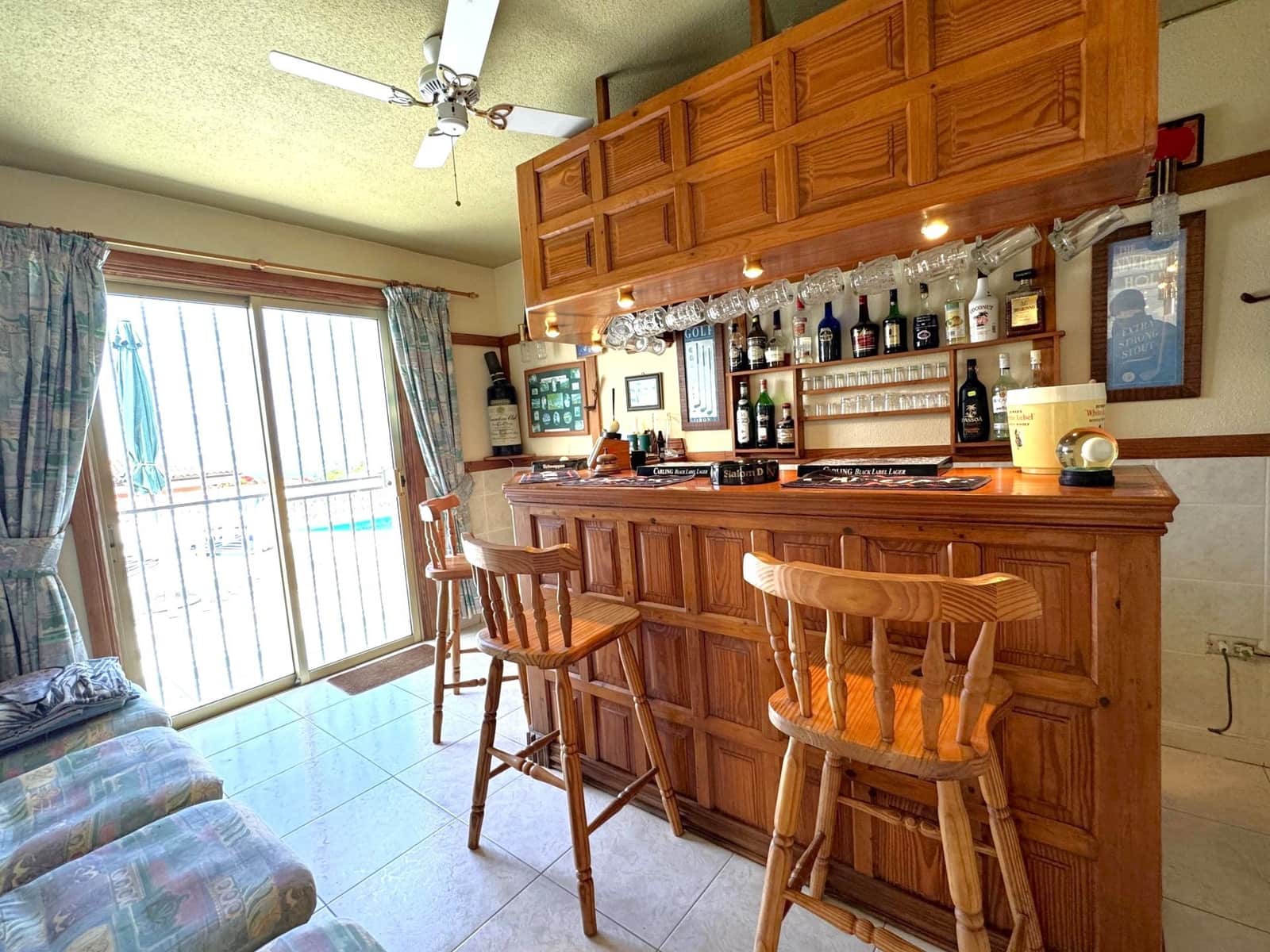 4 soveværelse Villa til salg i Arona - € 775.000 (Ref: 8926125)