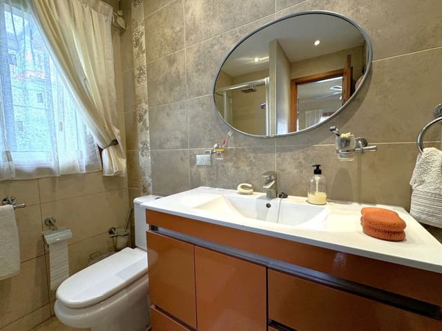 4 soveværelse Villa til salg i Arona - € 775.000 (Ref: 8926125)