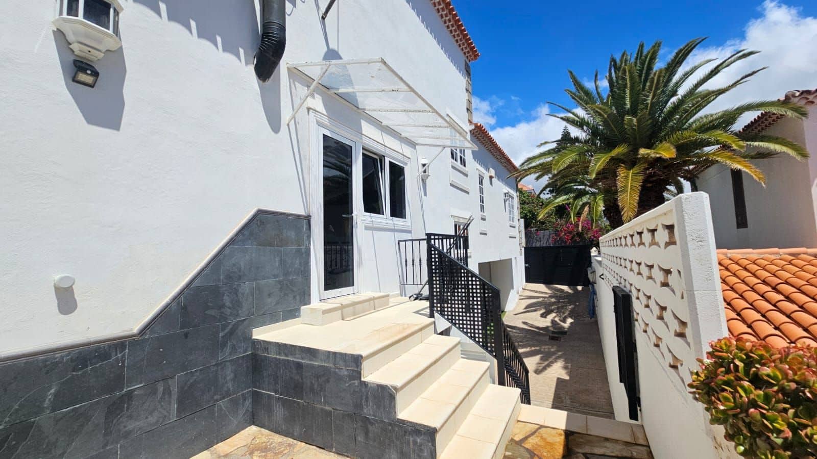 5 soveværelse Villa til salg i Barranco Hondo med swimmingpool garage - € 775.000 (Ref: 8978507)