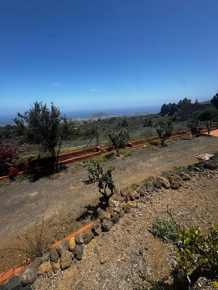 3 soverom Villa til salgs i Guimar - € 300 000 (Ref: 9000943)