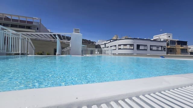 2 soverom Leilighet til salgs i Salamanca, Santa Cruz de Tenerife med svømmebasseng garasje - € 360 884 (Ref: 9020642)