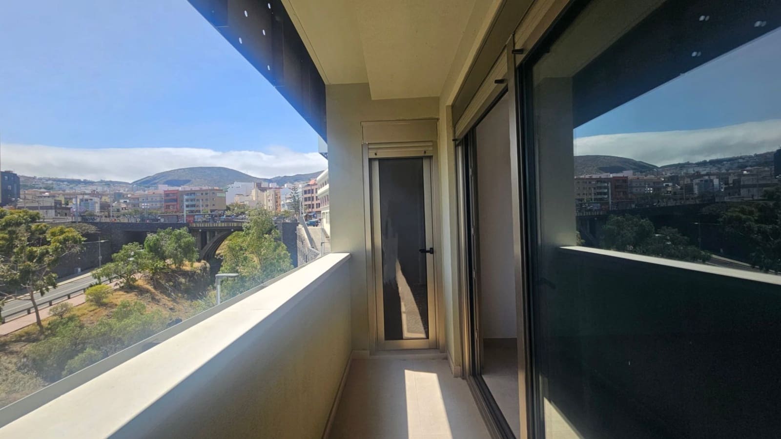 2 quarto Apartamento para venda em Santa Cruz de Tenerife com piscina garagem - 350 000 € (Ref: 9020642)