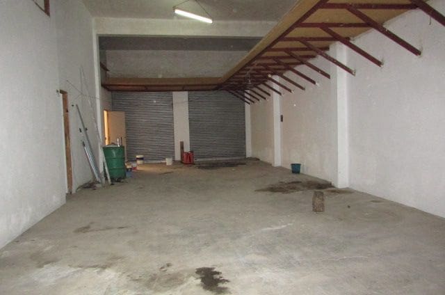 Kaupallinen myytävänä paikassa Santa Cruz de Tenerife - 148 000 € (Ref: 9074875)