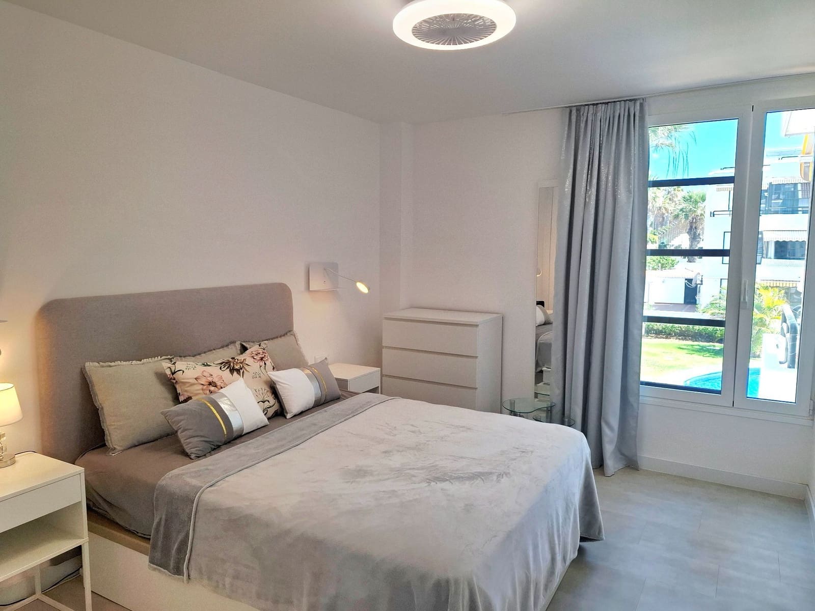 2 soverom Leilighet til salgs i Arona med svømmebasseng - € 599 000 (Ref: 9106329)