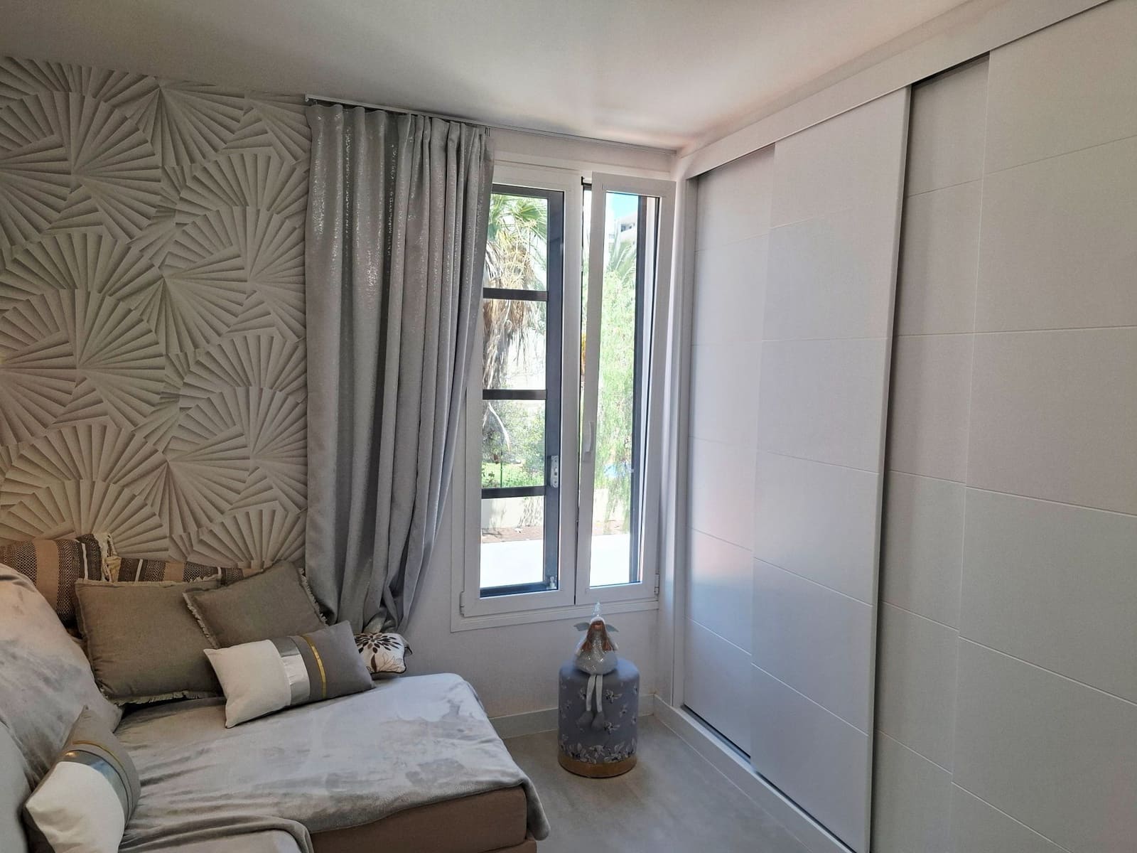 2 soverom Leilighet til salgs i Arona med svømmebasseng - € 599 000 (Ref: 9106329)