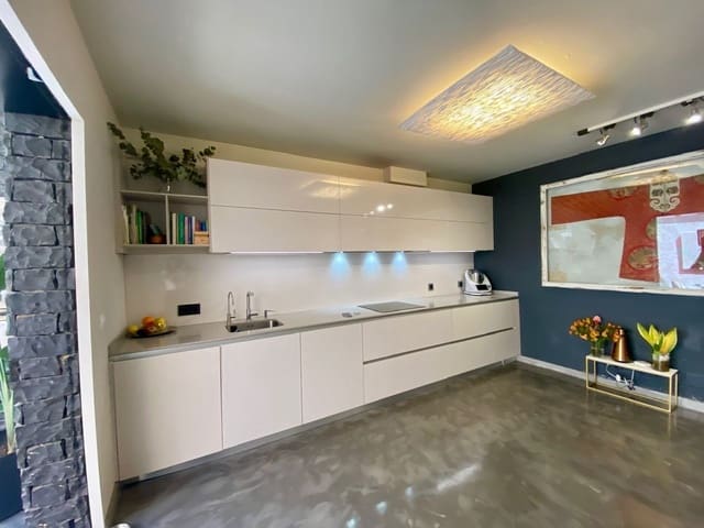 4 sovrum Semi-fristående Villa till salu i El Rosario med garage - 620 000 € (Ref: 9110070)