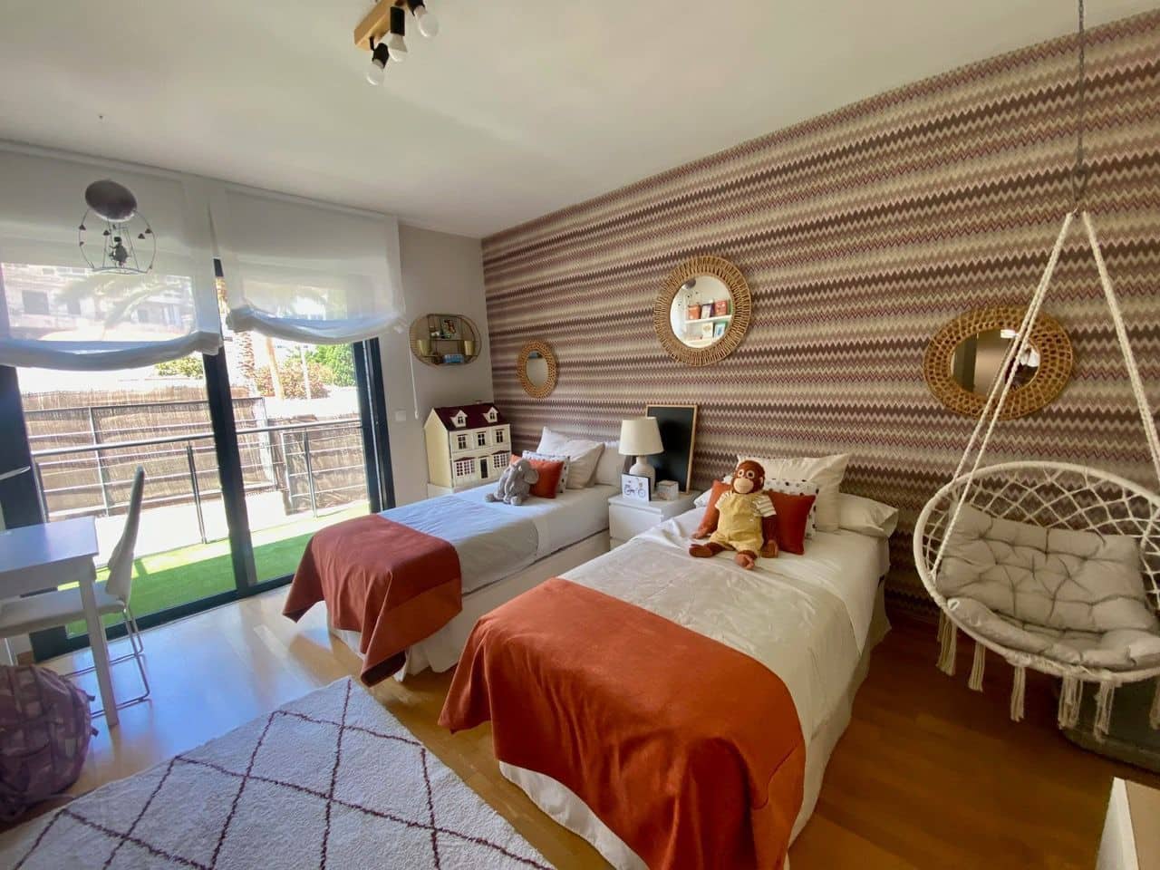 4 soveværelse Semi-Rækkehus til salg i El Rosario med garage - € 620.000 (Ref: 9110070)