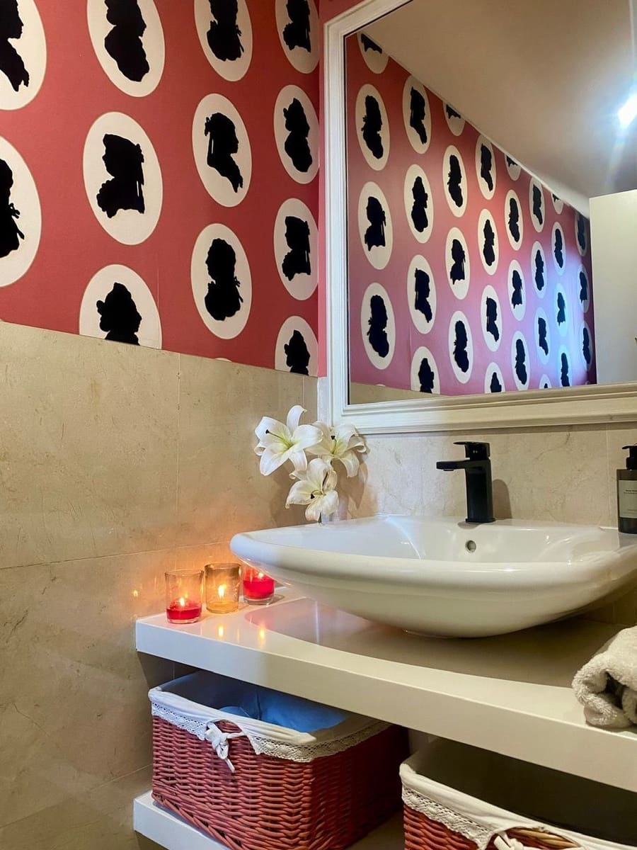 4 soveværelse Semi-Rækkehus til salg i El Rosario med garage - € 620.000 (Ref: 9110070)