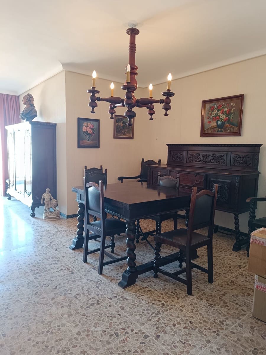 4 soverom Leilighet til salgs i Santa Cruz de Tenerife med garasje - € 580 000 (Ref: 9118562)