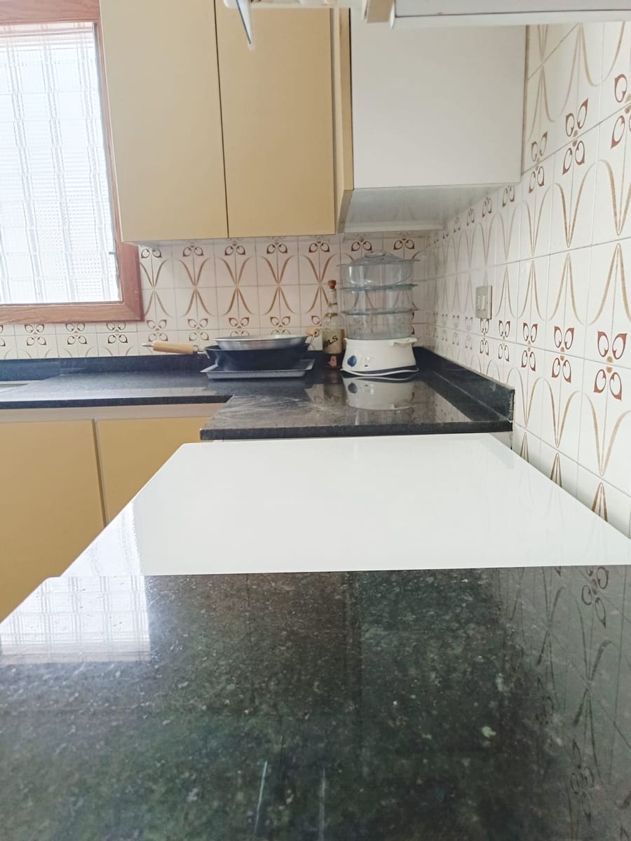 4 soverom Leilighet til salgs i Santa Cruz de Tenerife med garasje - € 580 000 (Ref: 9118562)