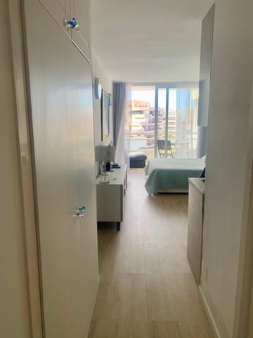 1 soveværelse Studio til salg i Playa de las Américas, Adeje med garage - € 220.000 (Ref: 9145265)