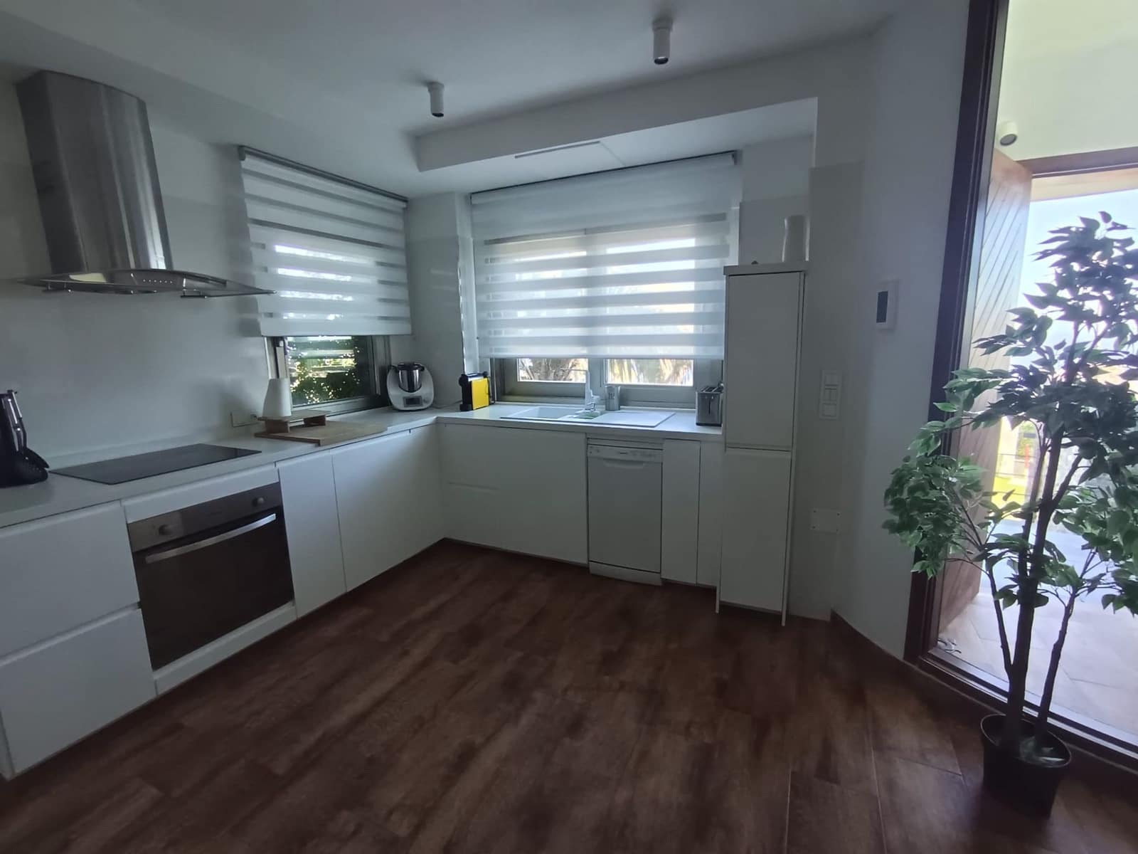 6 soveværelse Villa til salg i El Rosario - € 1.355.555 (Ref: 9145266)