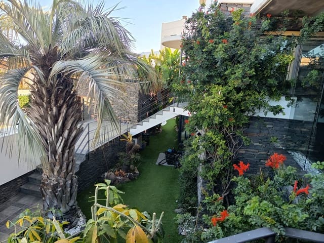 6 sovrum Villa till salu i El Rosario - 1 355 555 € (Ref: 9145266)