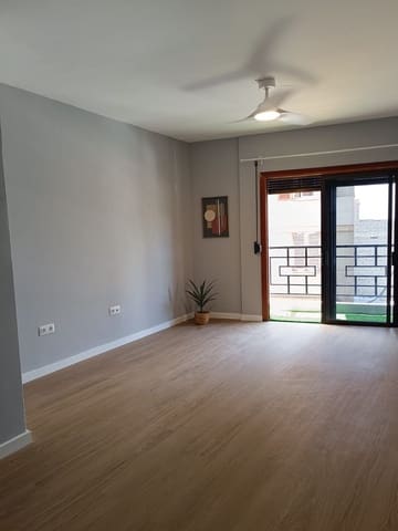 2 Zimmer Wohnung zu verkaufen in Zona Centro, Santa Cruz de Tenerife - 295.000 € (Ref: 9148948)