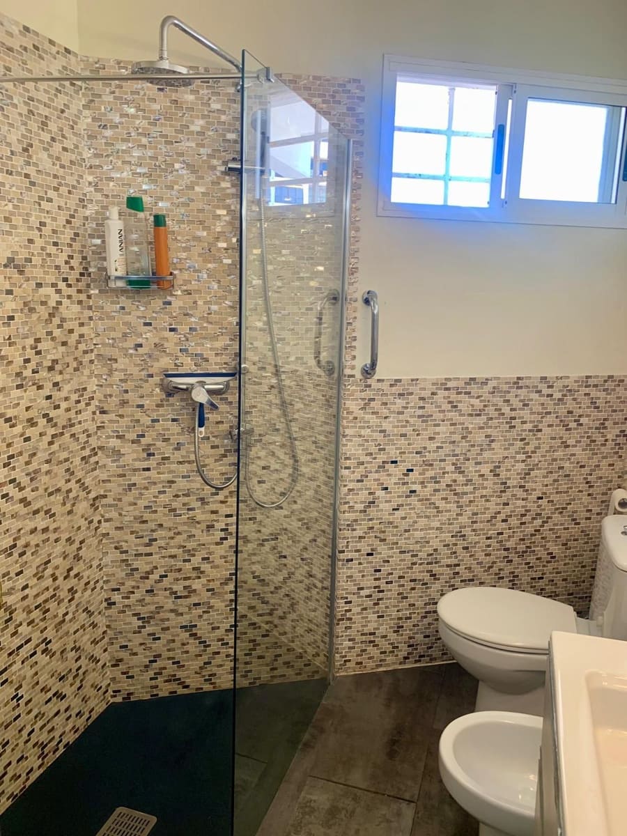 3 chambre Penthouse à vendre à Costa Adeje avec piscine garage - 915 000 € (Ref: 9151737)