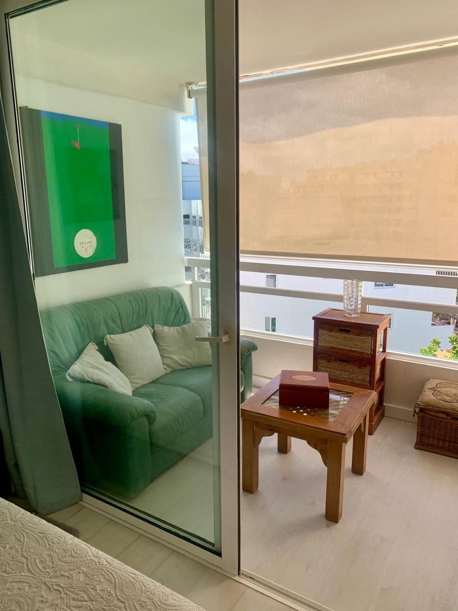 3 chambre Penthouse à vendre à Costa Adeje avec piscine garage - 915 000 € (Ref: 9151737)