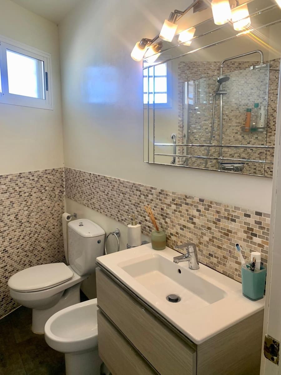 3 chambre Penthouse à vendre à Costa Adeje avec piscine garage - 915 000 € (Ref: 9151737)