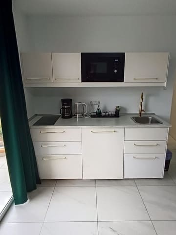 2 soveværelse Lejlighed til salg i Playa de las Americas, Arona med swimmingpool garage - € 414.000 (Ref: 9153637)