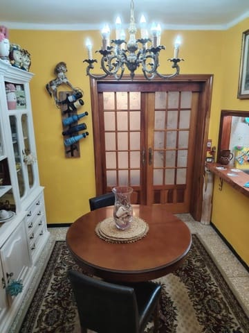 3 soverom Kjedet enebolig til salgs i La Salud, Santa Cruz de Tenerife - € 250 000 (Ref: 9202225)