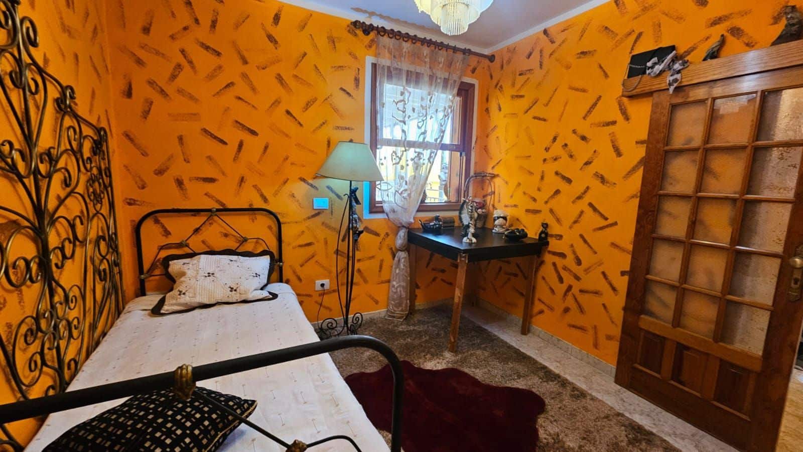 3 soveværelse Semi-Rækkehus til salg i Santa Cruz de Tenerife - € 250.000 (Ref: 9202225)