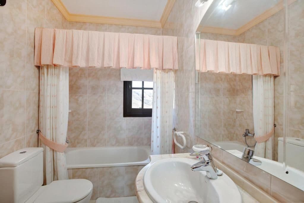 6 slaapkamer Villa te koop in Barranco Hondo met zwembad garage - € 975.000 (Ref: 9228299)