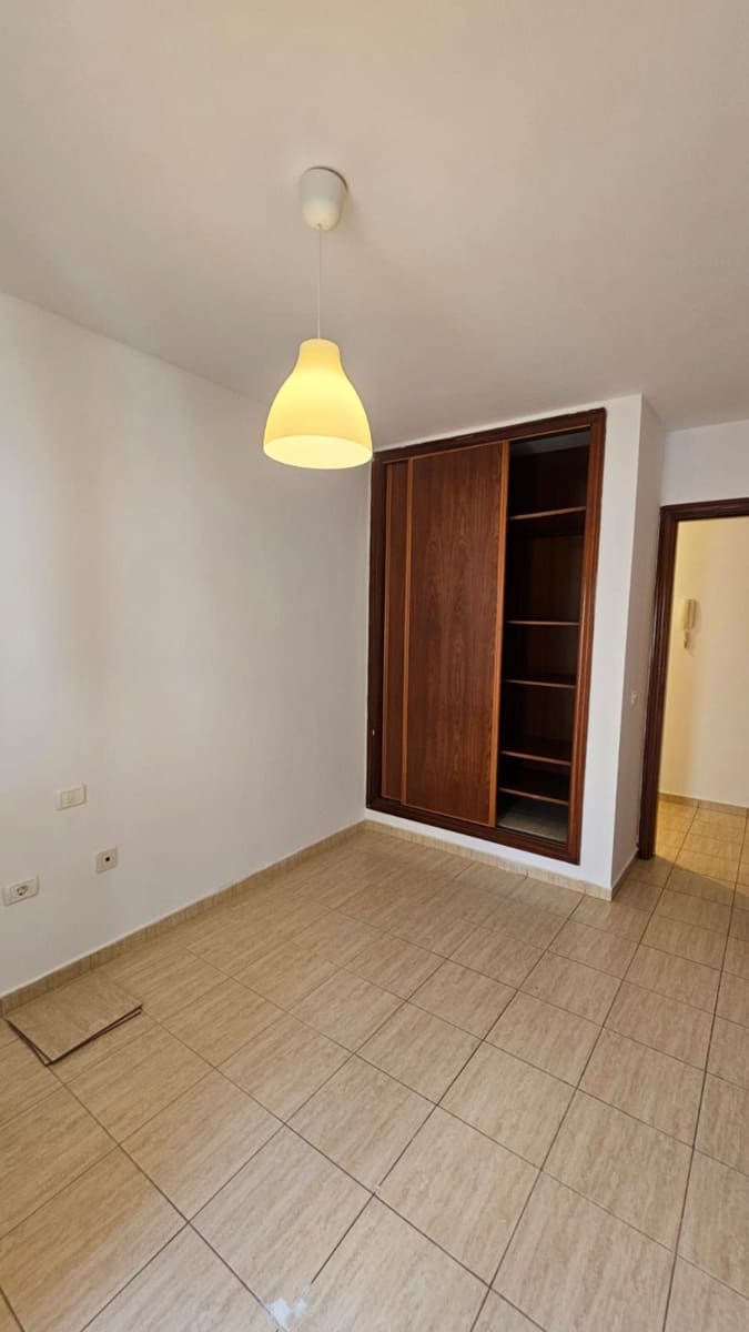 3 soverom Leilighet til salgs i Adeje med garasje - € 298 000 (Ref: 9300550)