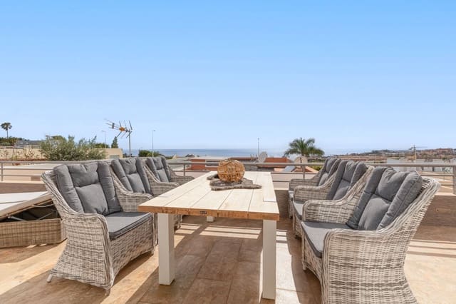 3 chambre Villa/Maison à vendre à Playa de Fañabé Alto, Adeje avec piscine garage - 1 100 000 € (Ref: 9326034)