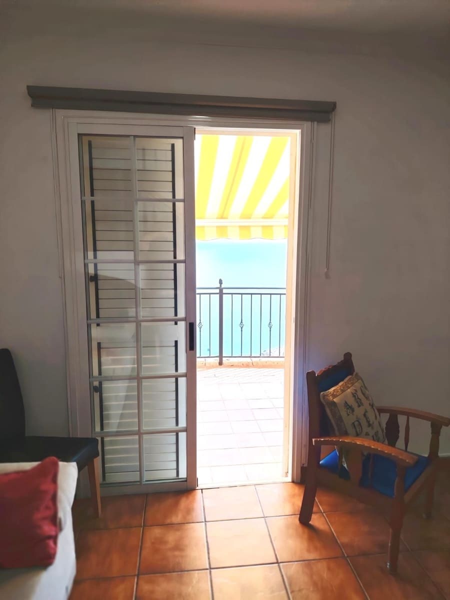 3 quarto Moradia Geminada para venda em Santa Cruz de Tenerife com garagem - 425 000 € (Ref: 9349060)