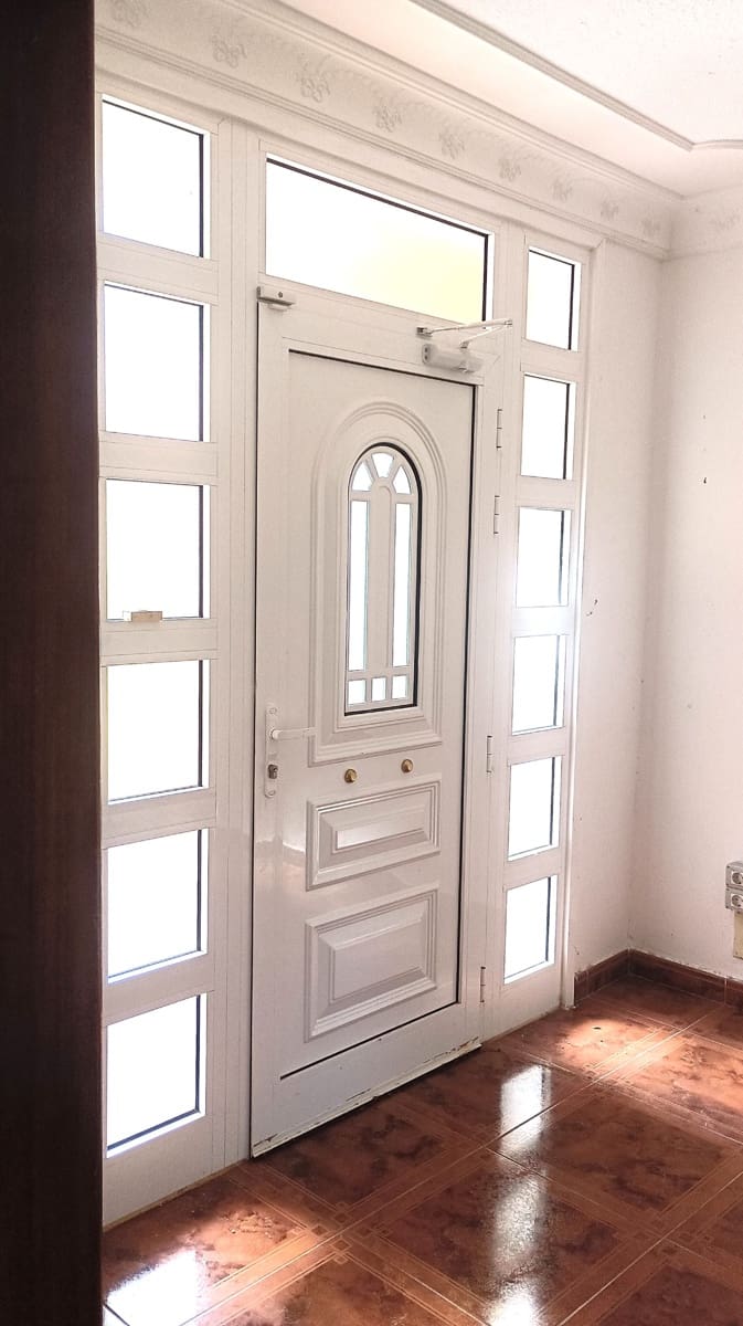 3 slaapkamer Villa te koop in Tacoronte met garage - € 750.000 (Ref: 9353225)