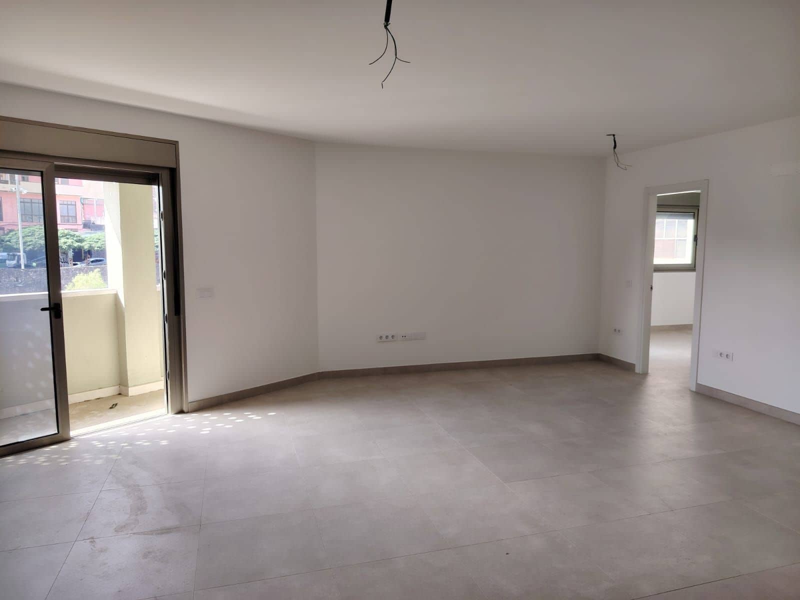 3 soverom Leilighet til salgs i Santa Cruz de Tenerife med garasje - € 480 000 (Ref: 9362005)